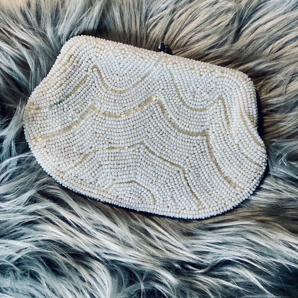 Vintage Bag by Debbie Ivory Beaded Clutch Kiss Lock Closure